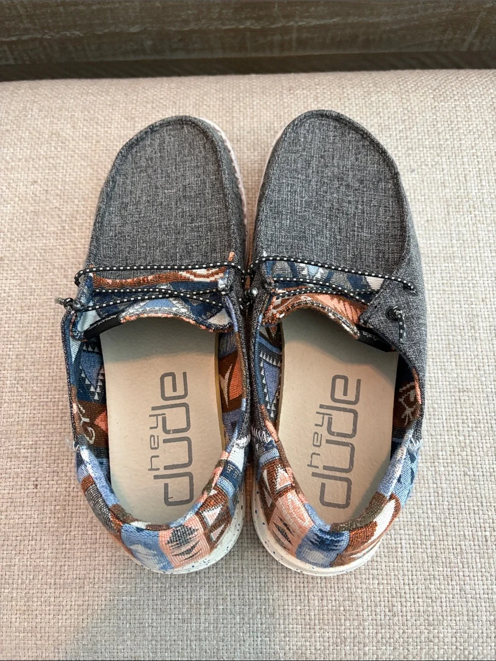 Hey Dude Wendy Coyote Springs Black, size 7.